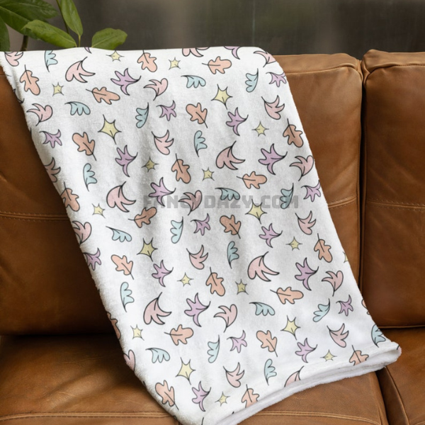 Heartstopper Velveteen Blanket Heartstopper Velveteen Blanket